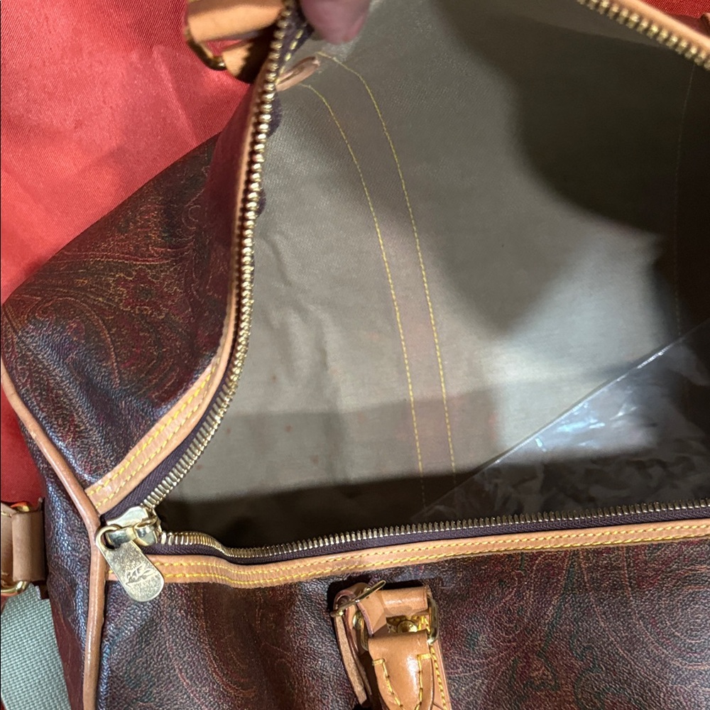 Elegant Brown Etro Paisley Duffel Bag - Picture 7 of 8